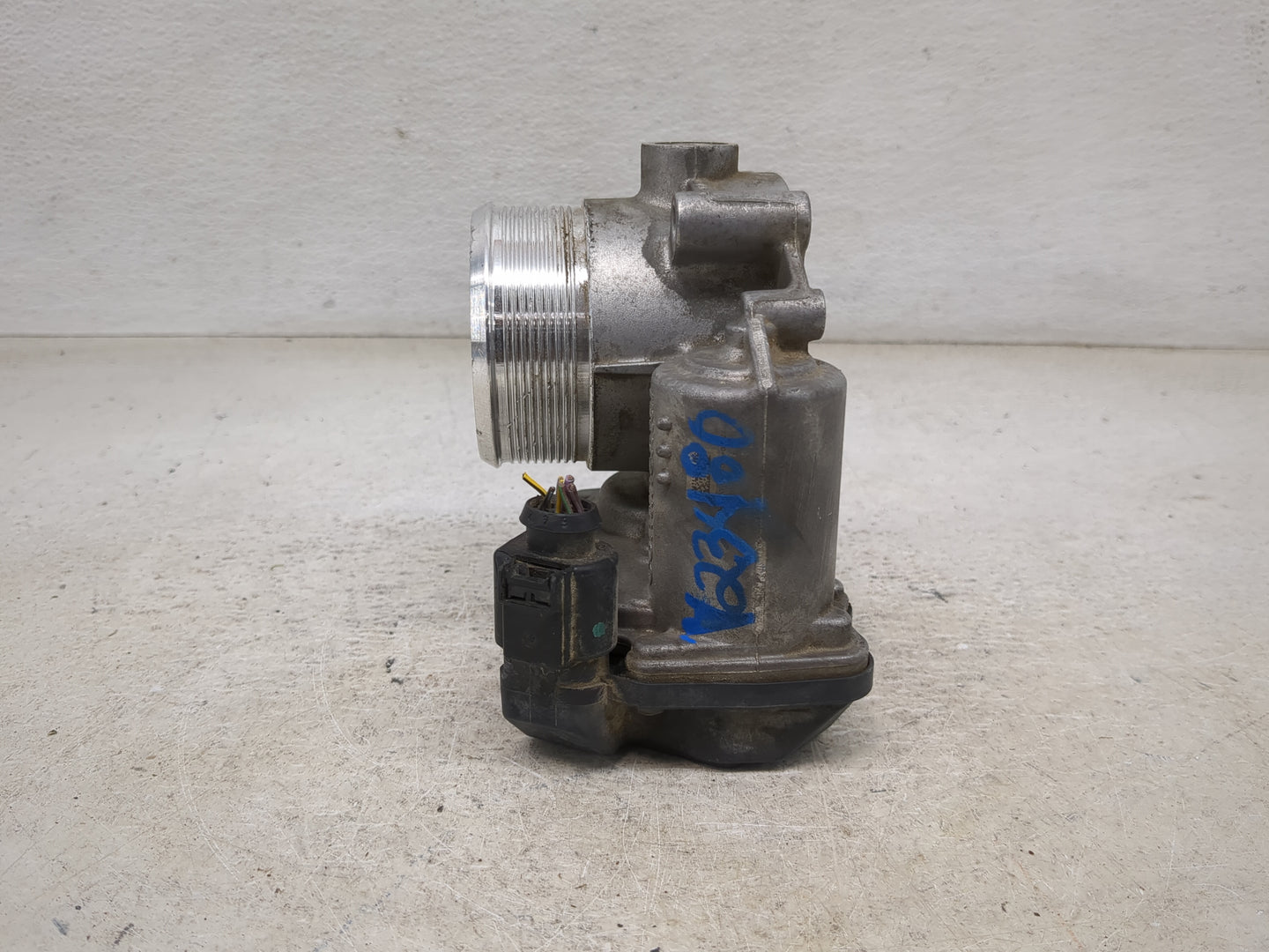 2009-2018 Volkswagen Tiguan Throttle Body P/N:A2C82494100 06F 133 062 T Fits OEM Used Auto Parts - Oemusedautoparts1.com