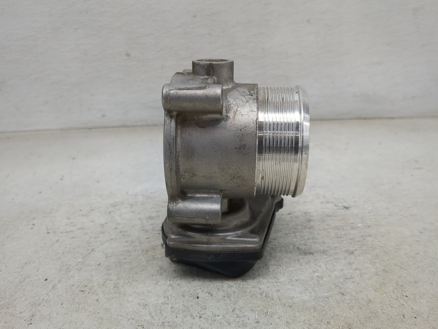 2009-2018 Volkswagen Tiguan Throttle Body P/N:A2C82494100 06F 133 062 T Fits OEM Used Auto Parts - Oemusedautoparts1.com