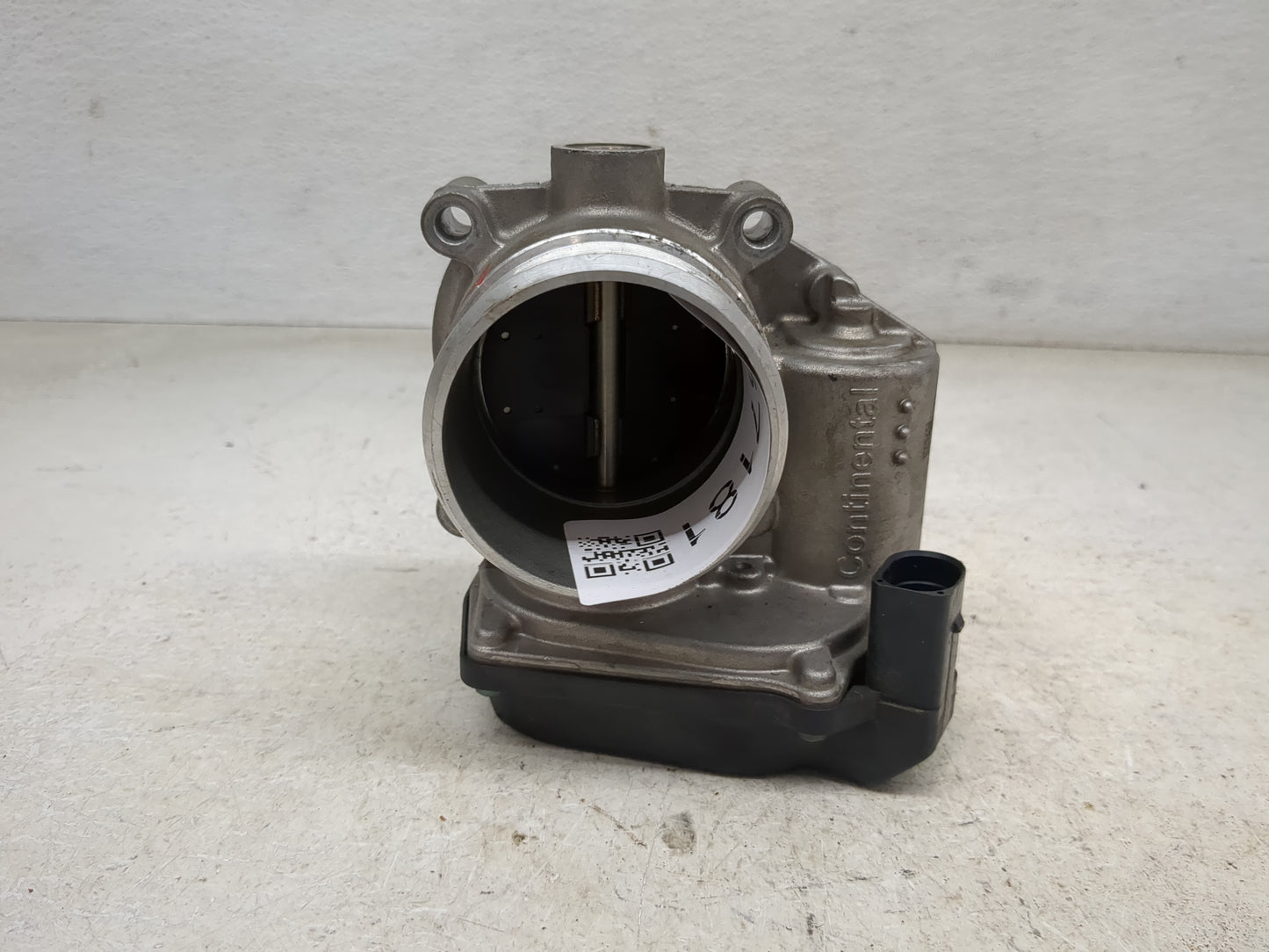 2009-2018 Volkswagen Tiguan Throttle Body P/N:06F133062T A2C82494100 Fits OEM Used Auto Parts - Oemusedautoparts1.com