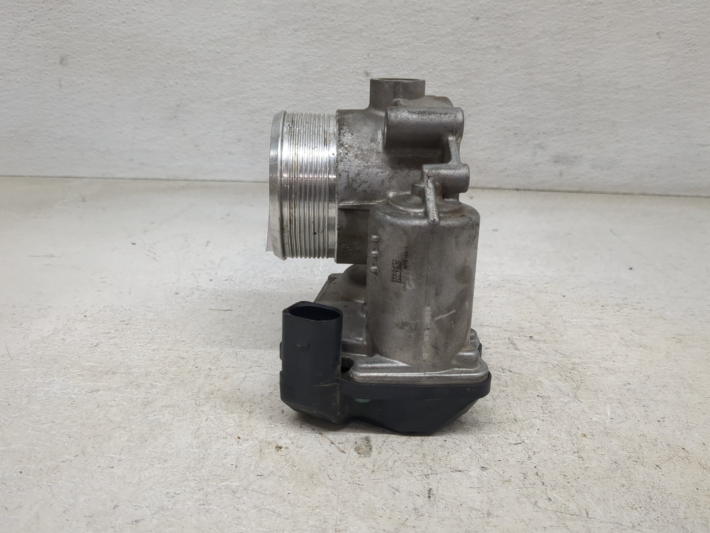 2009-2018 Volkswagen Tiguan Throttle Body P/N:06F133062T A2C82494100 Fits OEM Used Auto Parts - Oemusedautoparts1.com