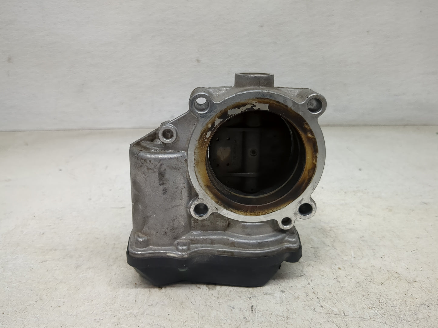 2009-2018 Volkswagen Tiguan Throttle Body P/N:06F133062T A2C82494100 Fits OEM Used Auto Parts - Oemusedautoparts1.com