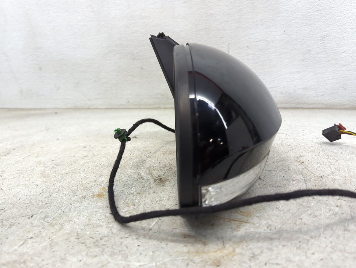 2009-2018 Volkswagen Tiguan Passenger Side View Mirror - Right Door Mirror OEM Used - Oemusedautoparts1.com