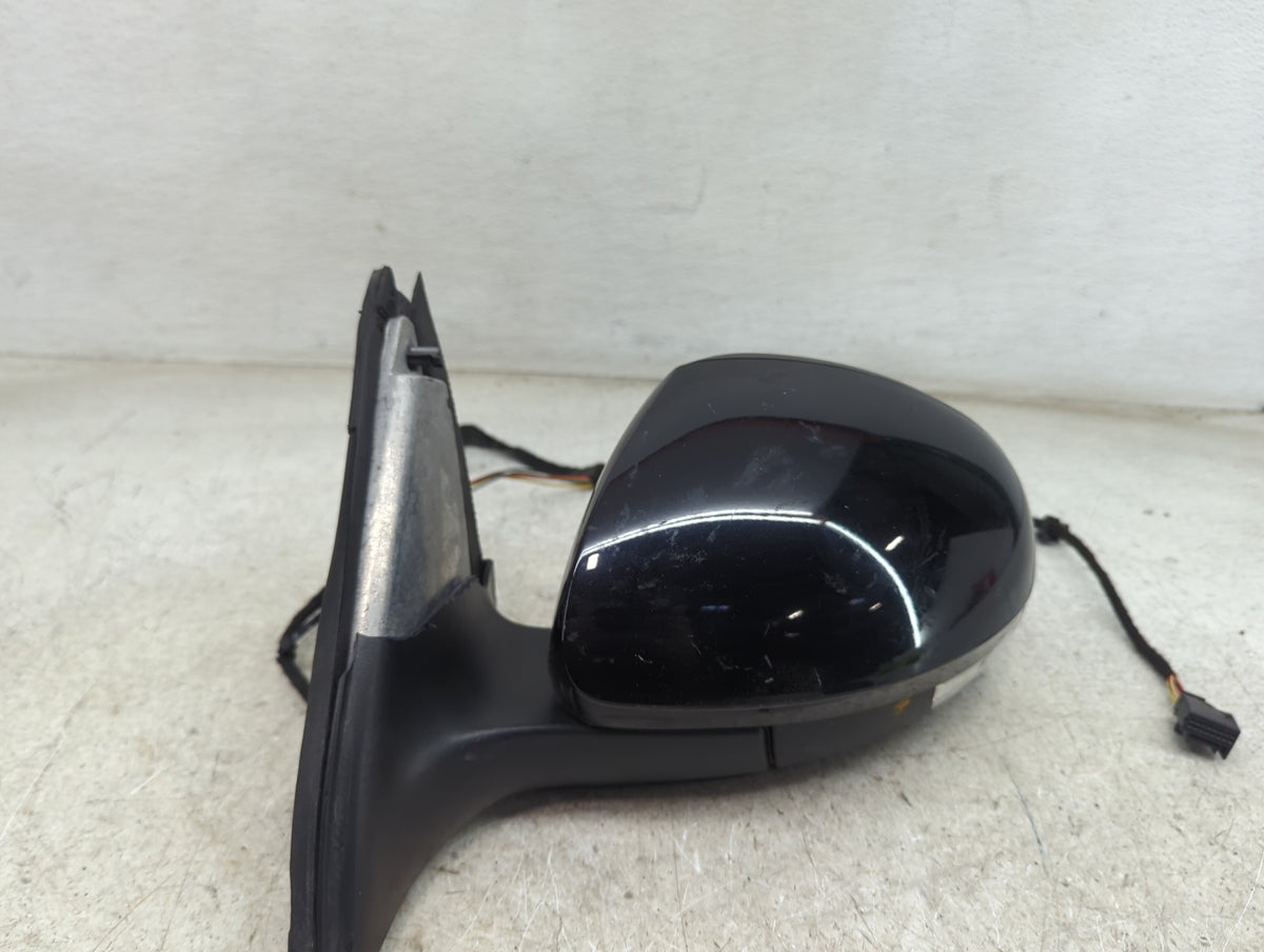 2009-2018 Volkswagen Tiguan Driver Side View Mirror - Left Door Mirror OEM Used - Oemusedautoparts1.com