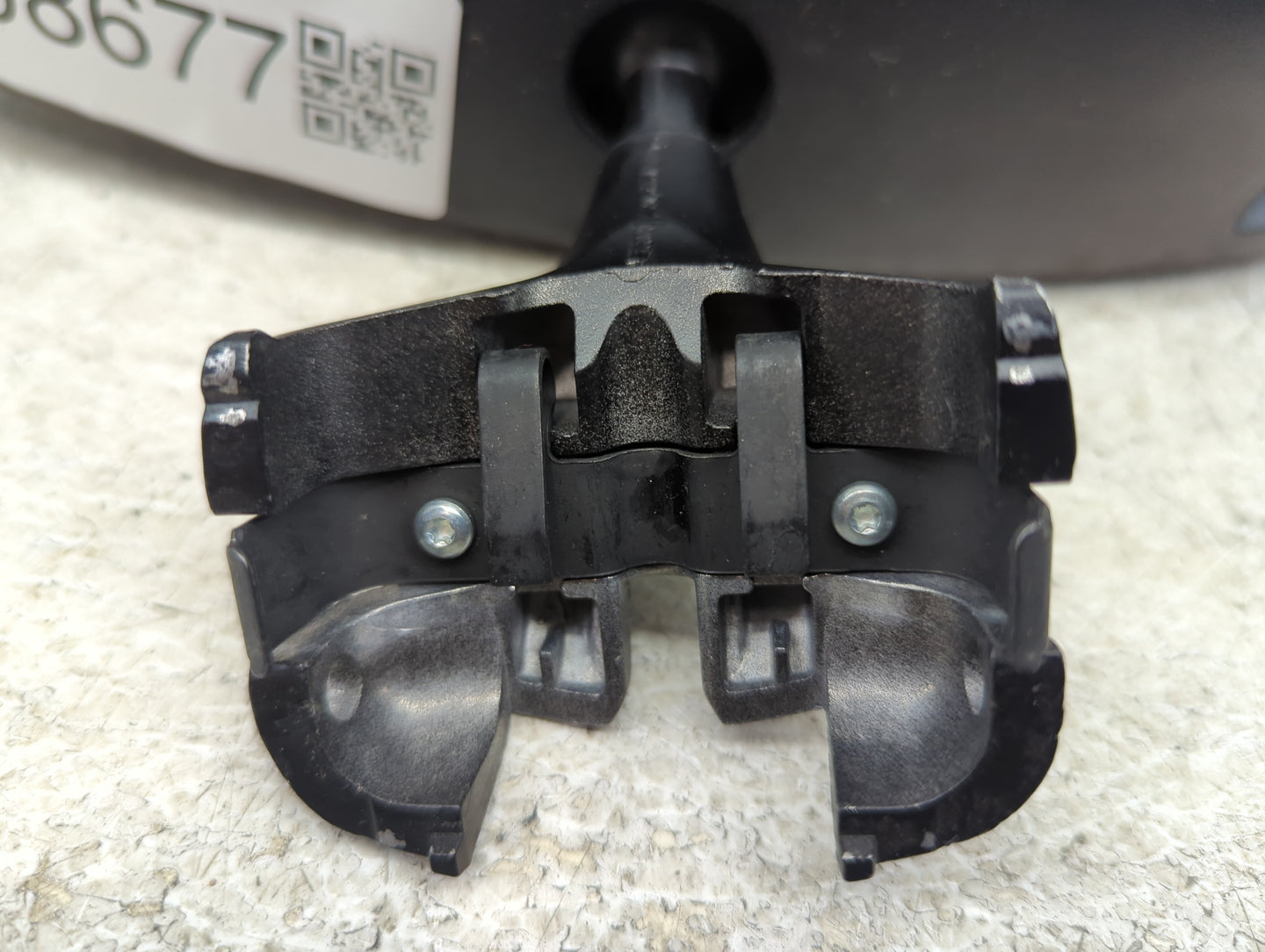 2017 Volkswagen Tiguan Interior Rear View Mirror Replacement OEM Fits OEM Used Auto Parts - Oemusedautoparts1.com