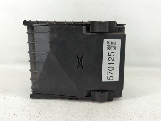 2012-2018 Volkswagen Tiguan Fusebox Fuse Box Panel Relay Module P/N:3C0 937 125 A 6359-5743 Fits OEM Used Auto Parts - Oemus