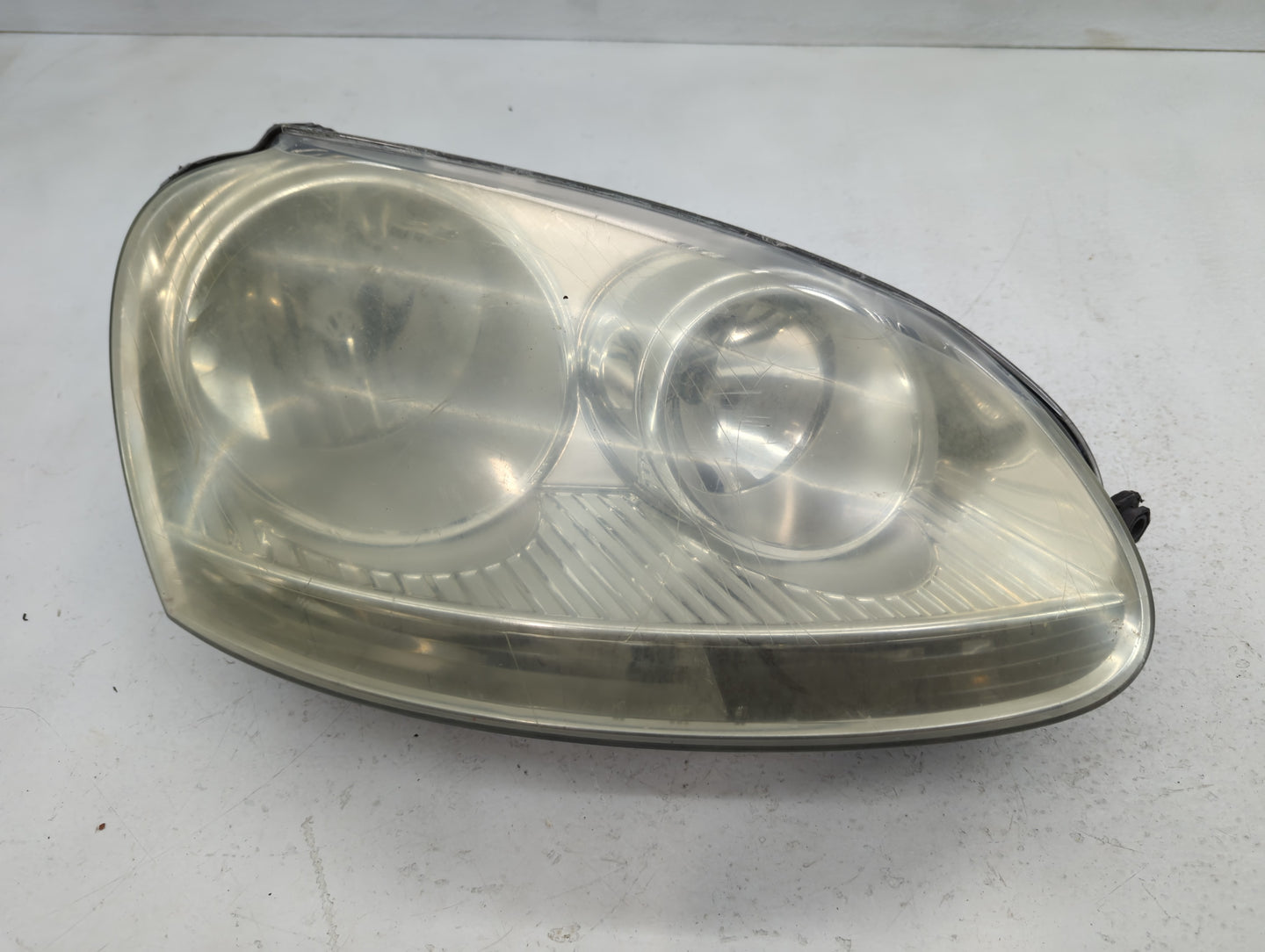 2012-2017 Volkswagen Tiguan Driver Left Oem Head Light Headlight Lamp - Oemusedautoparts1.com