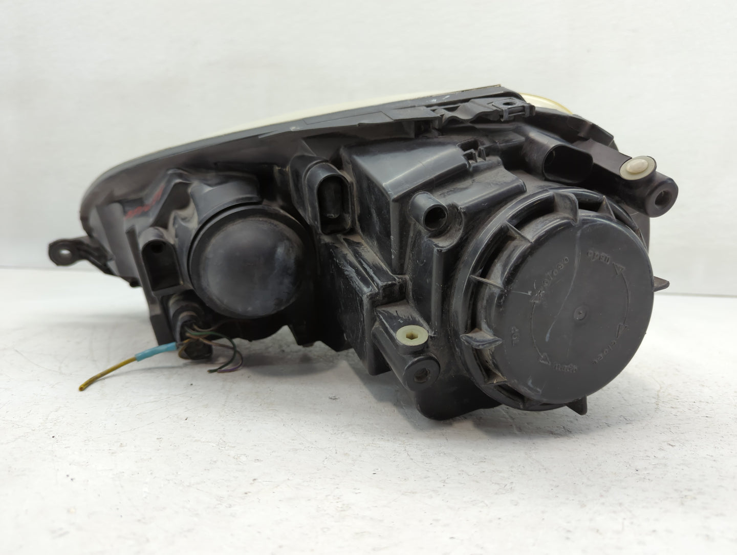 2012-2017 Volkswagen Tiguan Driver Left Oem Head Light Headlight Lamp - Oemusedautoparts1.com