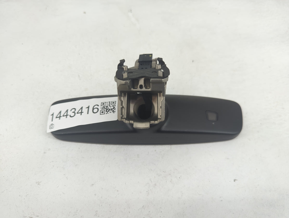 2017 Volkswagen Transporter Interior Rear View Mirror Replacement OEM P/N:I100011 E11028191 Fits OEM Used Auto Parts - Oemus
