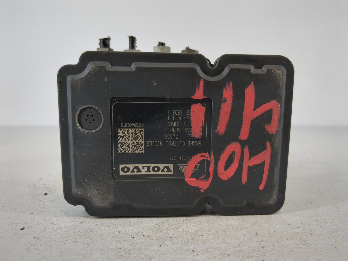 2015-2018 Volvo S60 ABS Pump Control Module Replacement P/N:P31423348 Fits Fits 2015 2016 2017 2018 OEM Used Auto Parts - Oe
