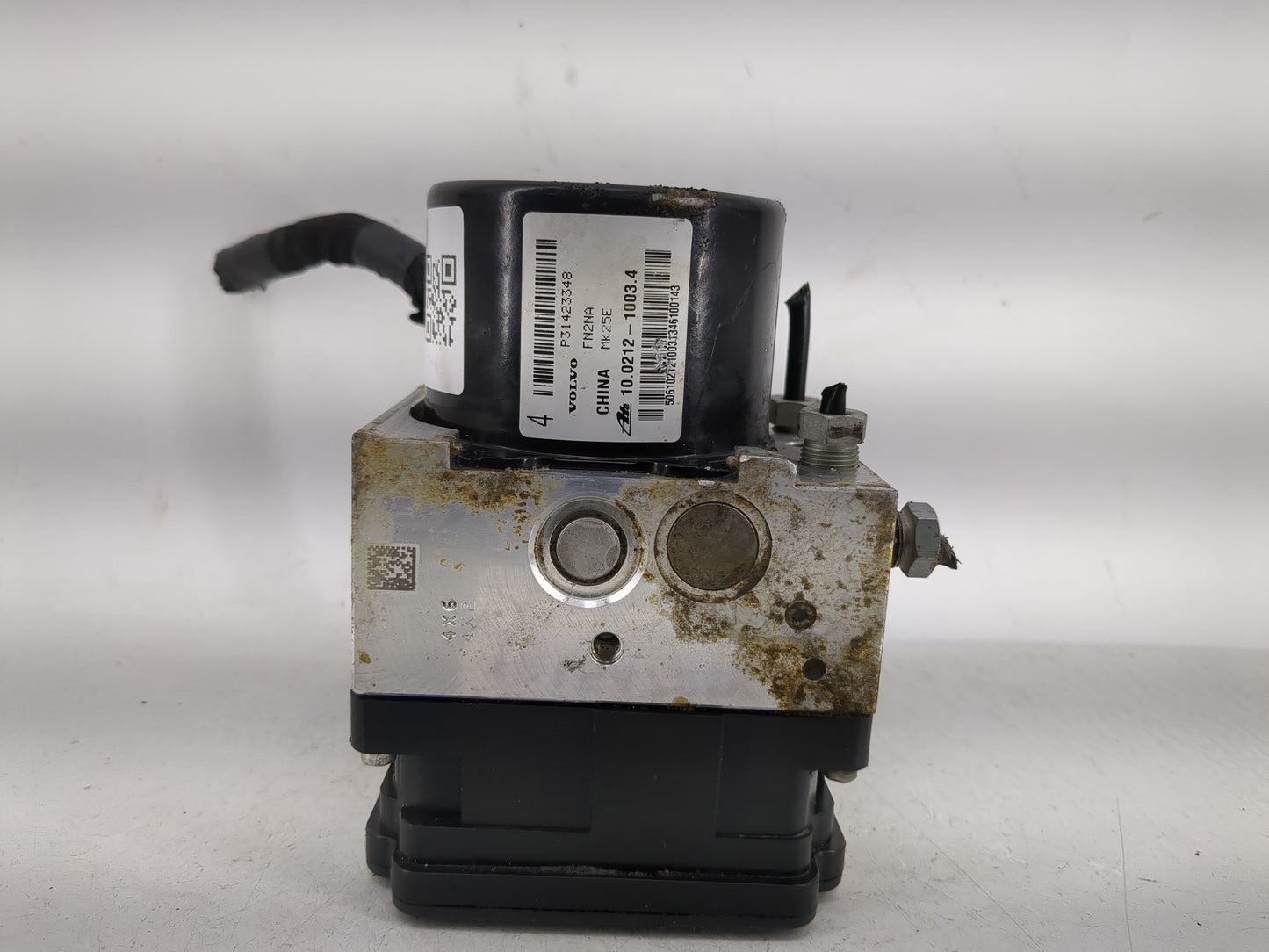 2015-2018 Volvo S60 ABS Pump Control Module Replacement P/N:P31423348 A426G 16W194 Fits Fits 2015 2016 2017 2018 OEM Used Au