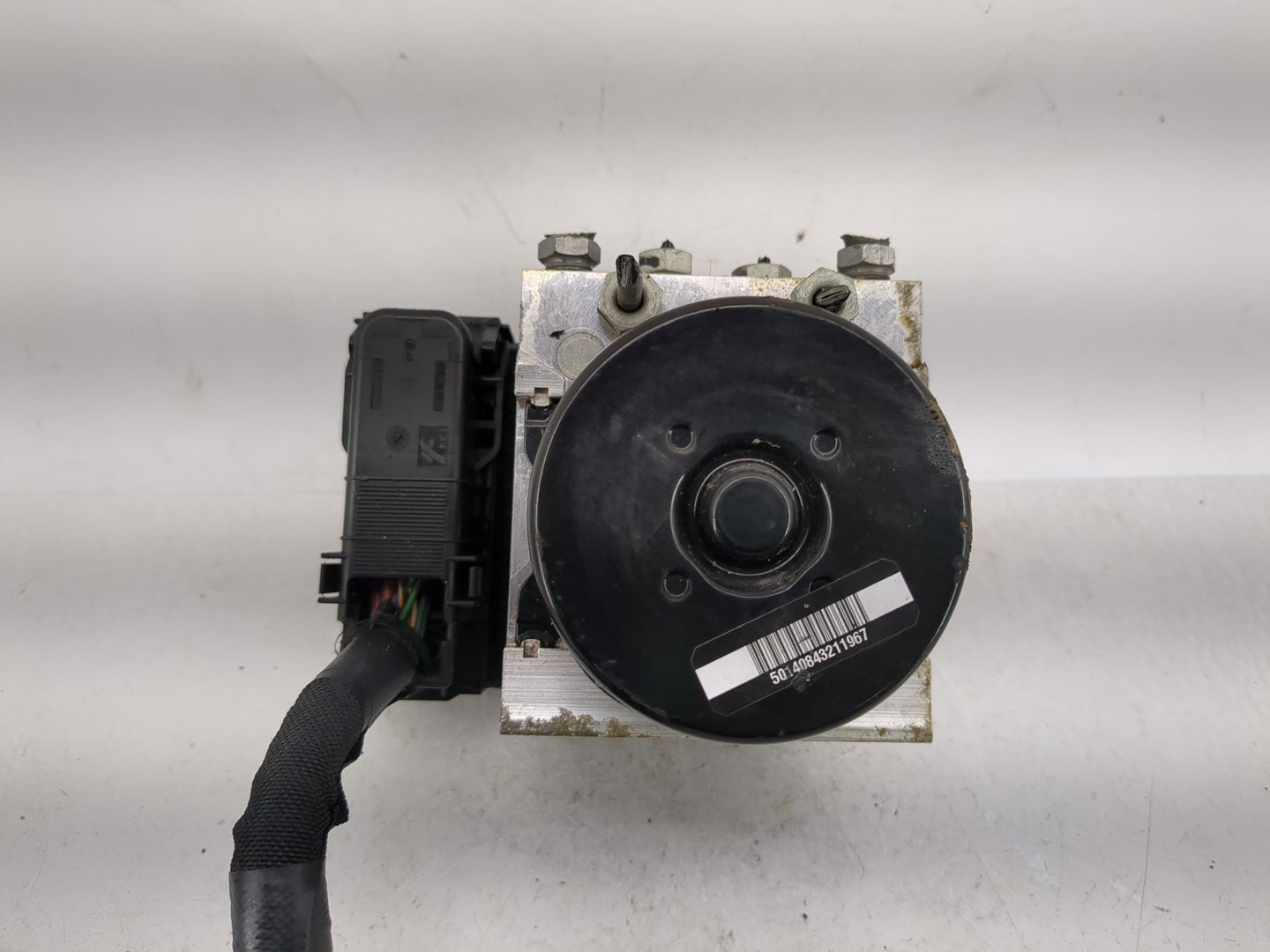 2015-2018 Volvo S60 ABS Pump Control Module Replacement P/N:P31423348 A426G 16W194 Fits Fits 2015 2016 2017 2018 OEM Used Au