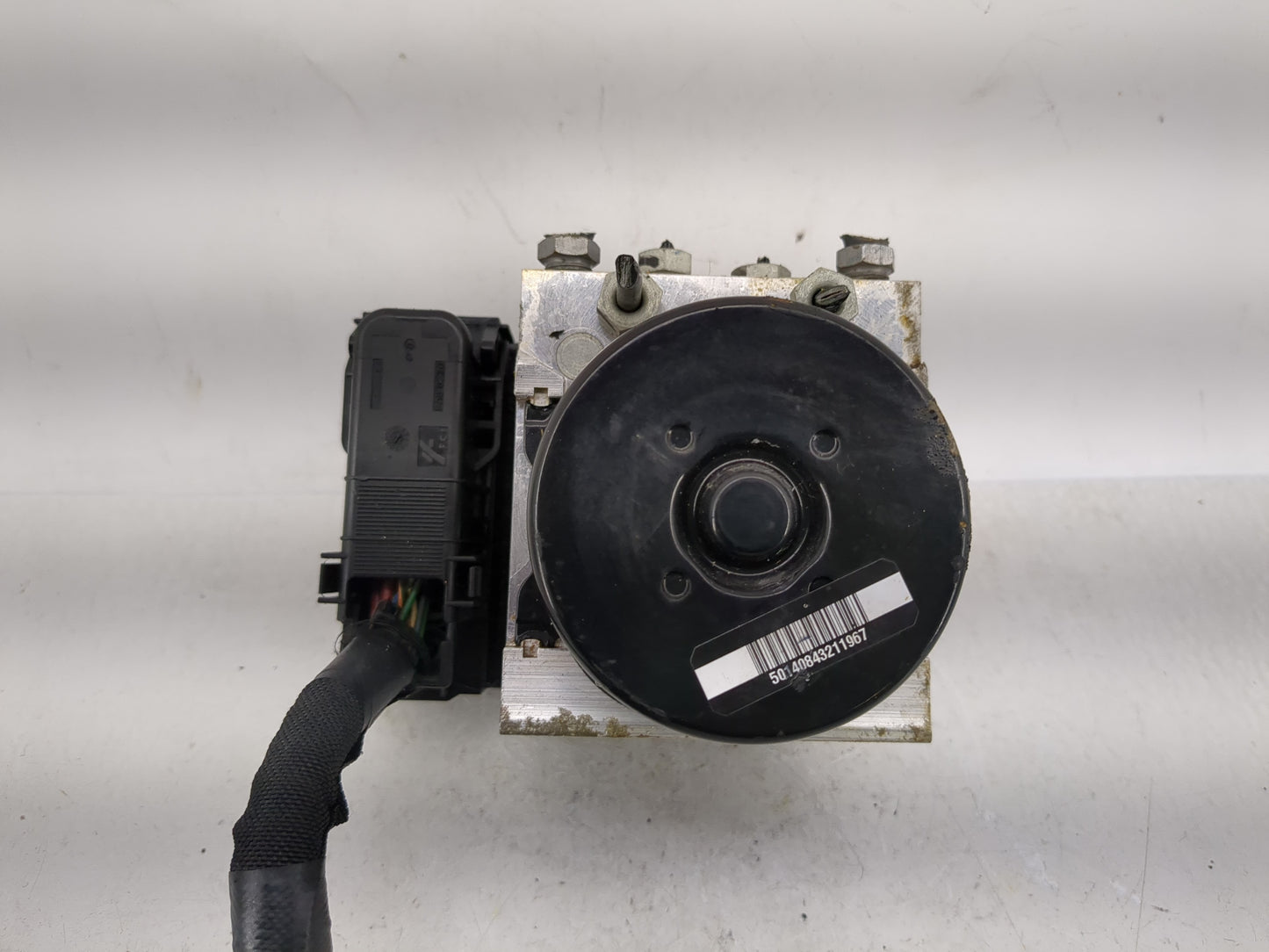 2015-2018 Volvo S60 ABS Pump Control Module Replacement P/N:P31423348 A426G 16W194 Fits Fits 2015 2016 2017 2018 OEM Used Au