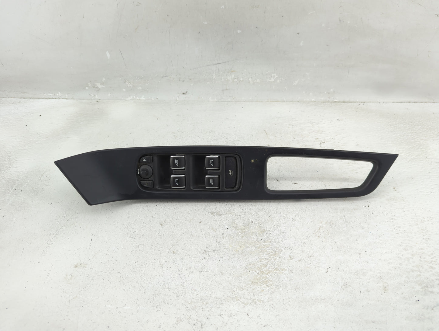 2014-2018 Volvo S60 Master Power Window Switch Replacement Driver Side Left P/N:HW01 SWEA01 31415674 Fits OEM Used Auto Part