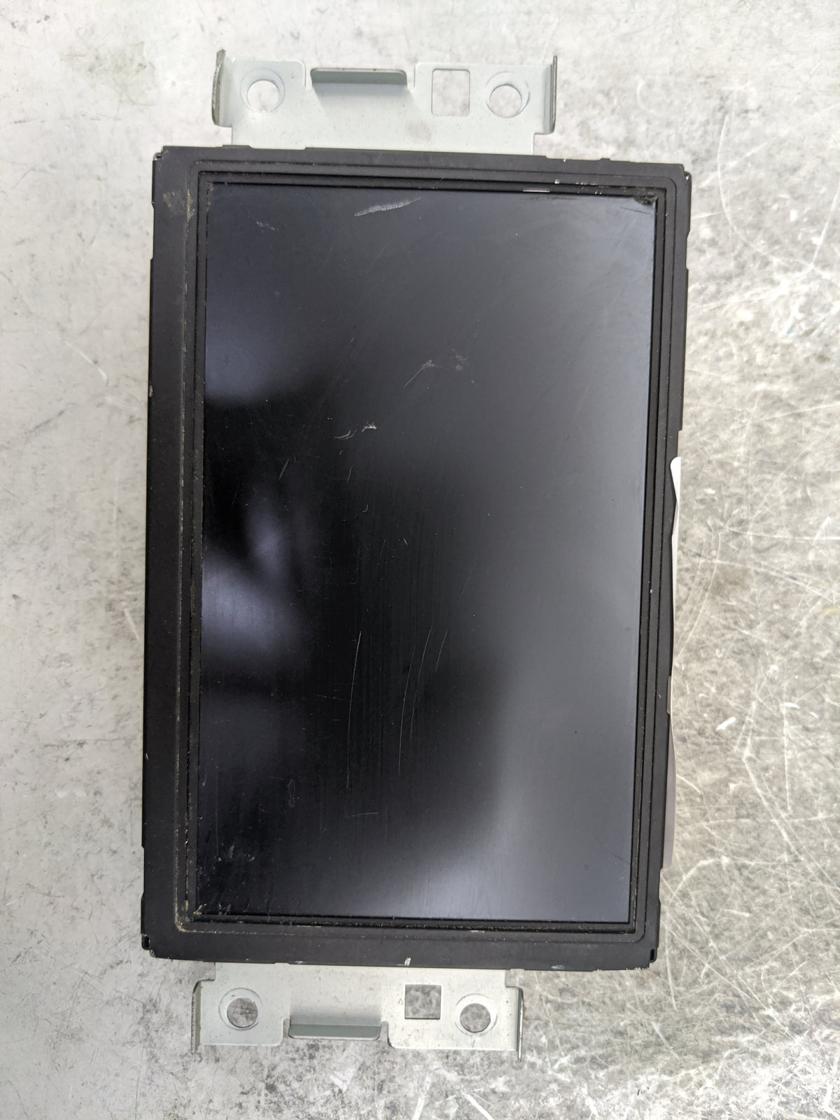 2015-2018 Volvo S60 Information Radio Display Screen 1468987 - Oemusedautoparts1.com