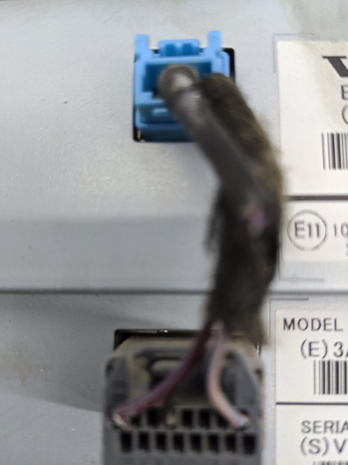 2015-2018 Volvo S60 Information Display Screen 1468987 - Oemusedautoparts1.com