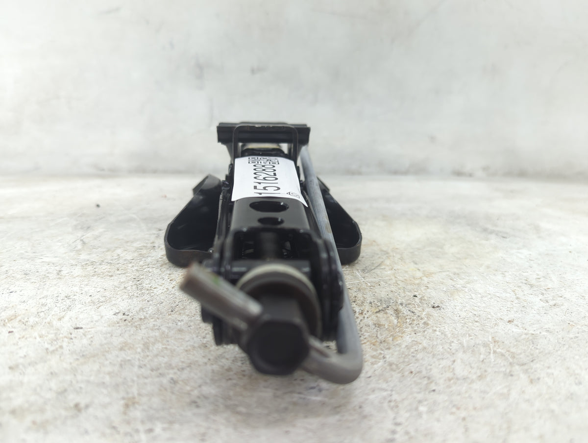 2017 Volvo S60 Spare Scissor Car Jack Black - Oemusedautoparts1.com