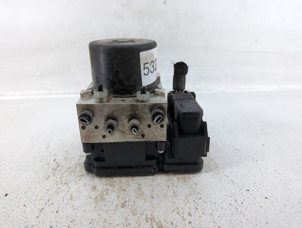 2015-2018 Volvo S60 Anti-Lock Brake ABS Pump Module Actuator OEM P/N:P31423348 P31400544 Fits Fits 2015 2016 2017 2018 OEM U