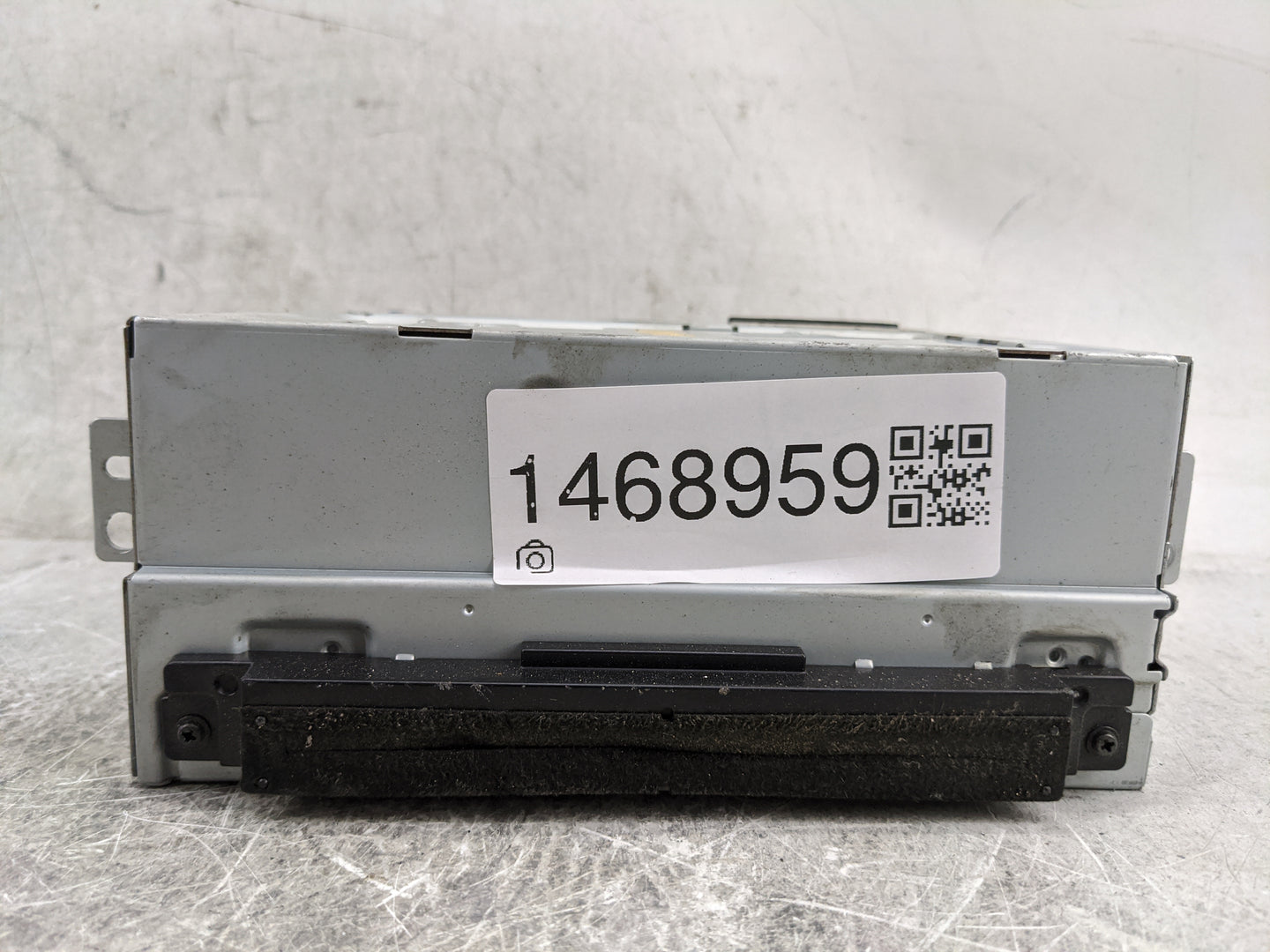 2016-2018 Volvo V60 Radio AM FM Cd Player Receiver Replacement P/N:31667609 L14-3930140-AAN, 3AFB27K Fits Fits 2015 2016 201
