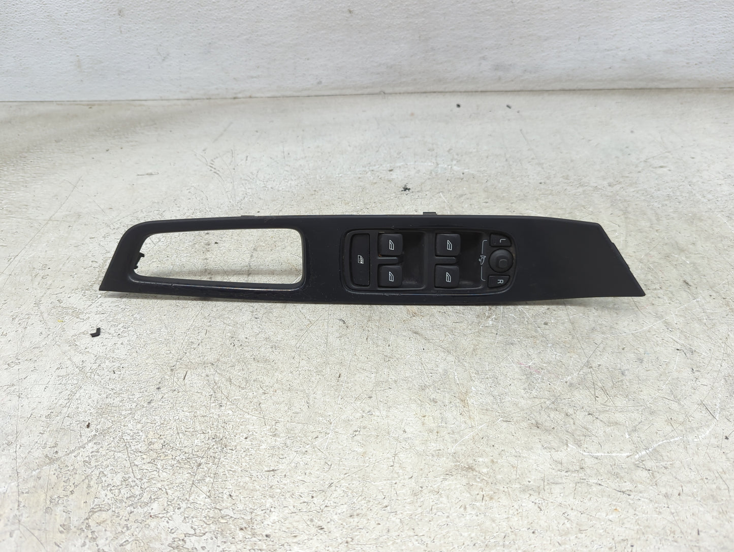 2015-2018 Volvo V60 Master Power Window Switch Replacement Driver Side Left P/N:31453266 Fits Fits 2014 2015 2016 2017 2018 