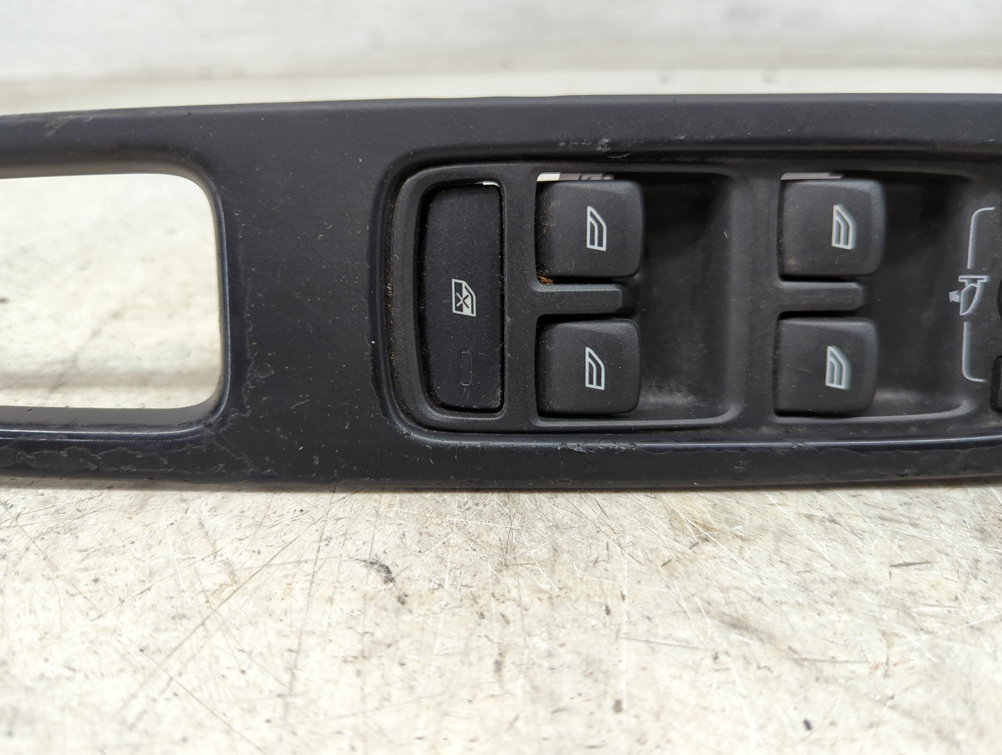2015-2018 Volvo V60 Master Power Window Switch Replacement Driver Side Left P/N:31453266 Fits Fits 2014 2015 2016 2017 2018 