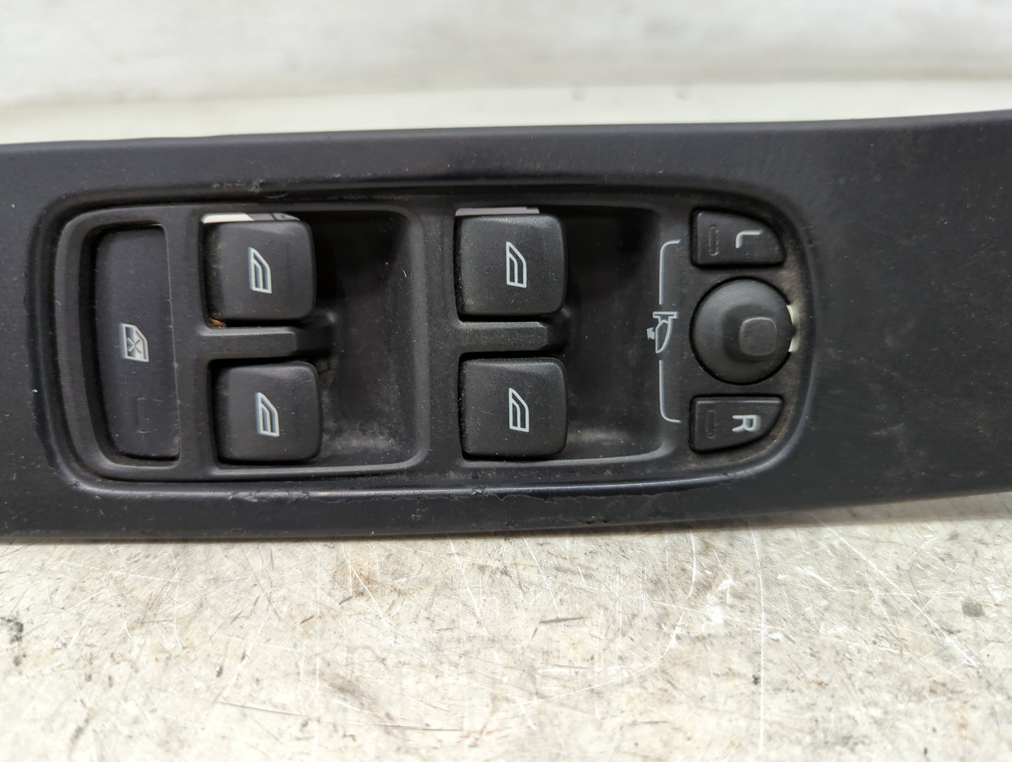 2015-2018 Volvo V60 Master Power Window Switch Replacement Driver Side Left P/N:31453266 Fits Fits 2014 2015 2016 2017 2018 