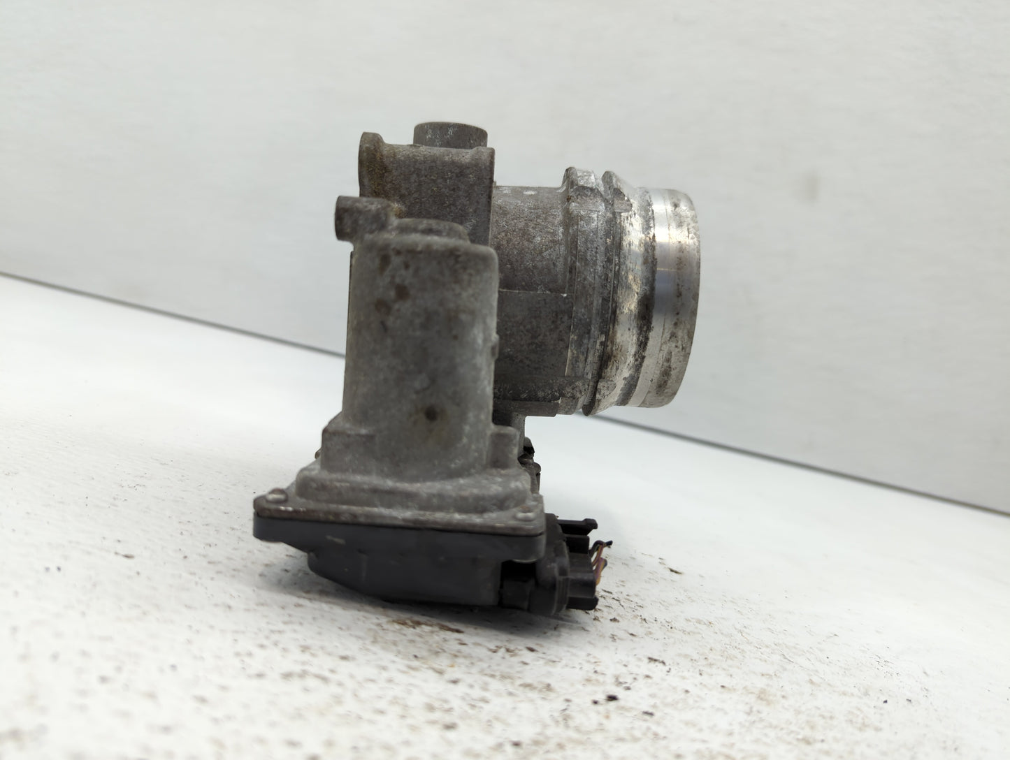 2015-2020 Volvo V60 Throttle Body P/N:78HL13-2510030-AAA 31465575, 31293736 Fits Fits 2015 2016 2017 2018 2019 2020 2021 OEM