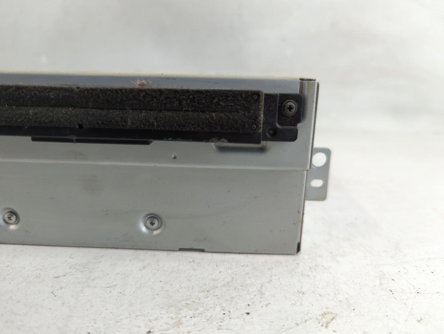 2015 Volvo Xc60 Radio AM FM Cd Player Receiver Replacement P/N:31667609 AA Fits Fits 2016 2017 2018 OEM Used Auto Parts - Oe