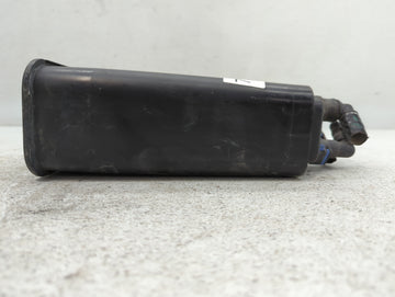 2017 Volvo Xc60 Fuel Vapor Charcoal Canister