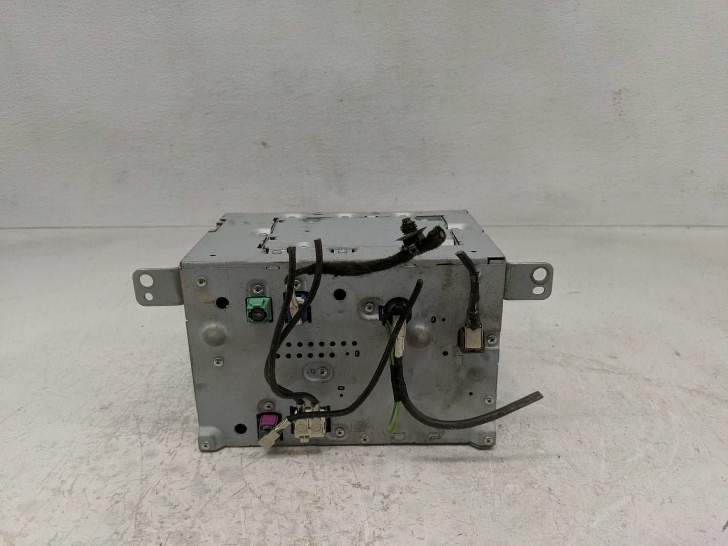 2017 Volvo Xc90 Radio AM FM Cd Player Receiver Replacement P/N:P31667515 Fits OEM Used Auto Parts - Oemusedautoparts1.com