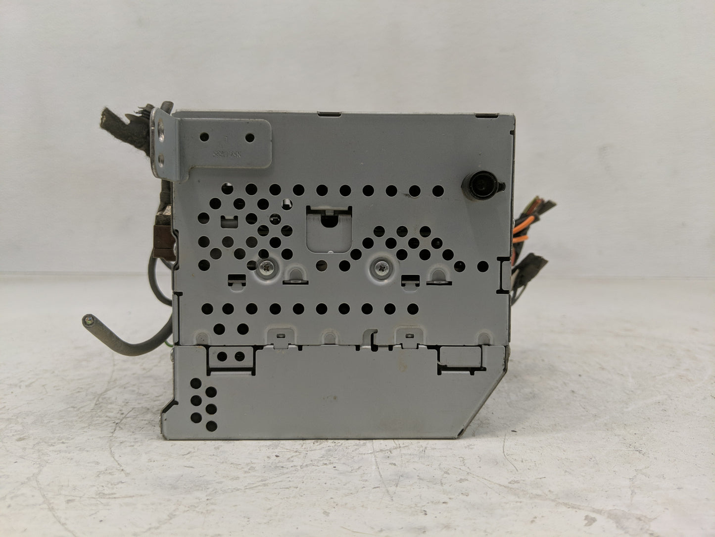 2017 Volvo Xc90 Radio AM FM Cd Player Receiver Replacement P/N:P31667515 Fits OEM Used Auto Parts - Oemusedautoparts1.com