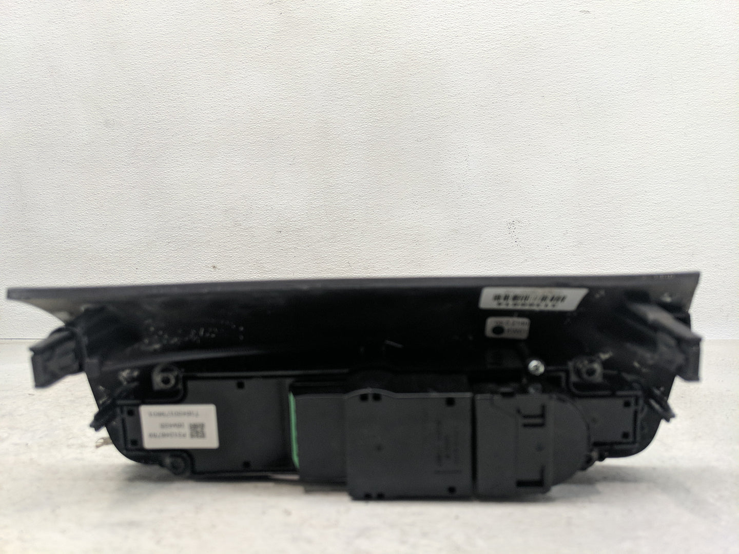 2017 Volvo Xc90 Radio Control Panel - Oemusedautoparts1.com