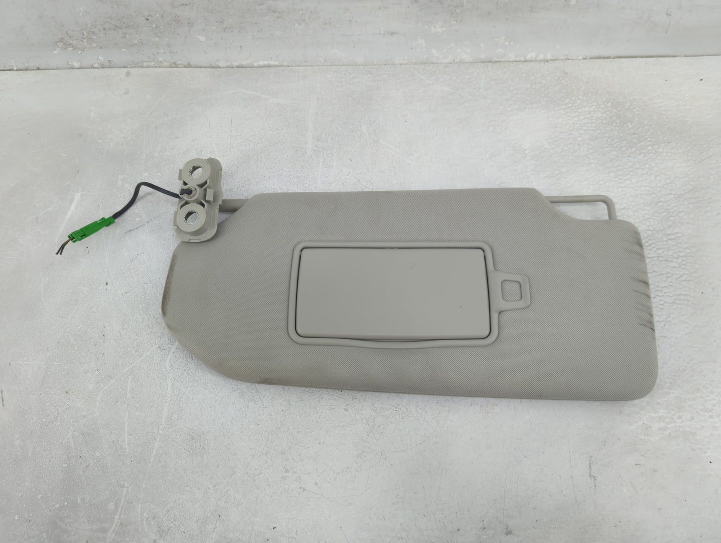 2016-2021 Volvo Xc90 Sun Visor Shade Replacement Driver Left Mirror Fits Fits 2016 2017 2018 2019 2020 2021 OEM Used Auto Pa
