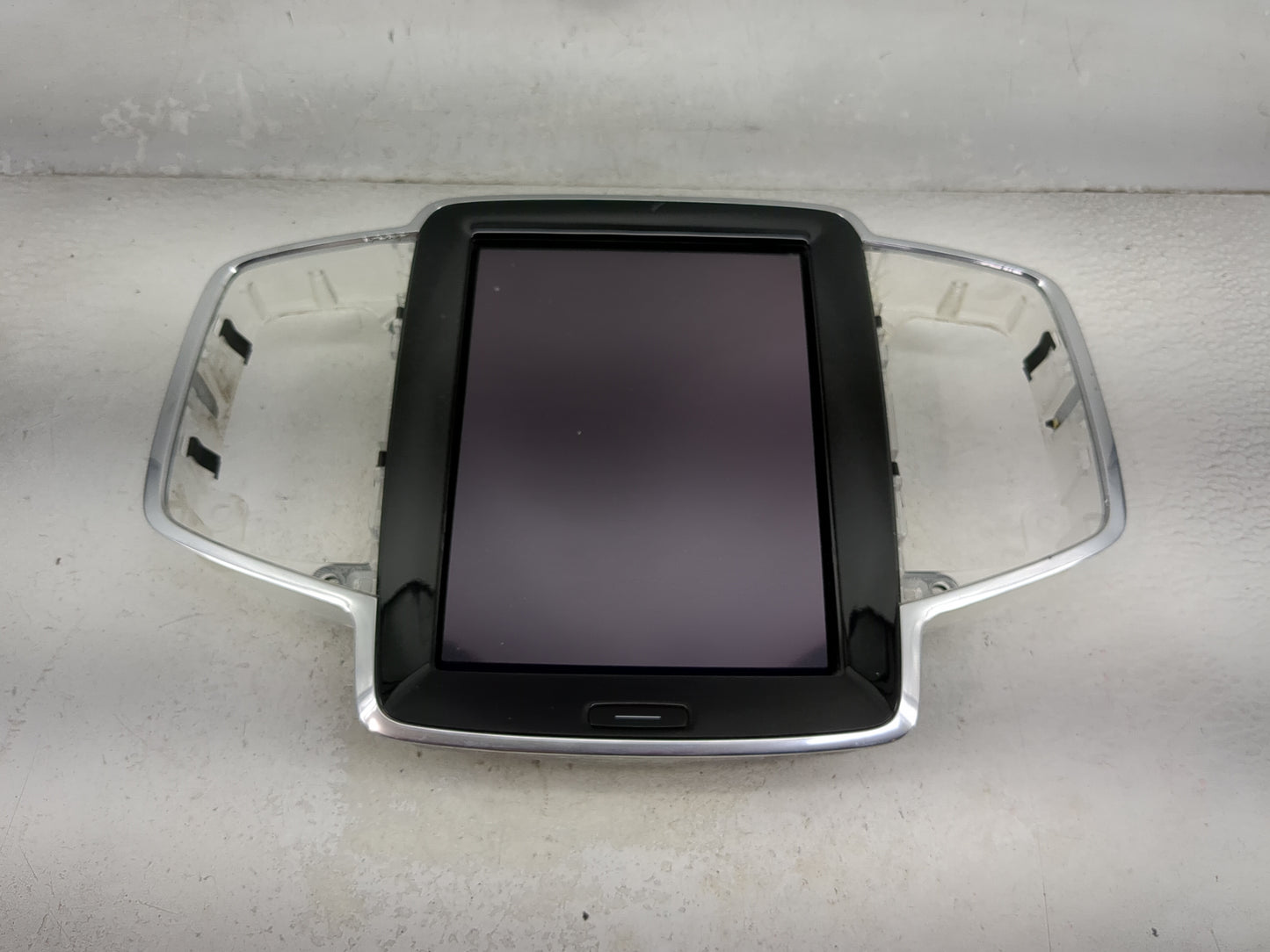 2016-2018 Volvo Xc90 Information Display Screen - Oemusedautoparts1.com