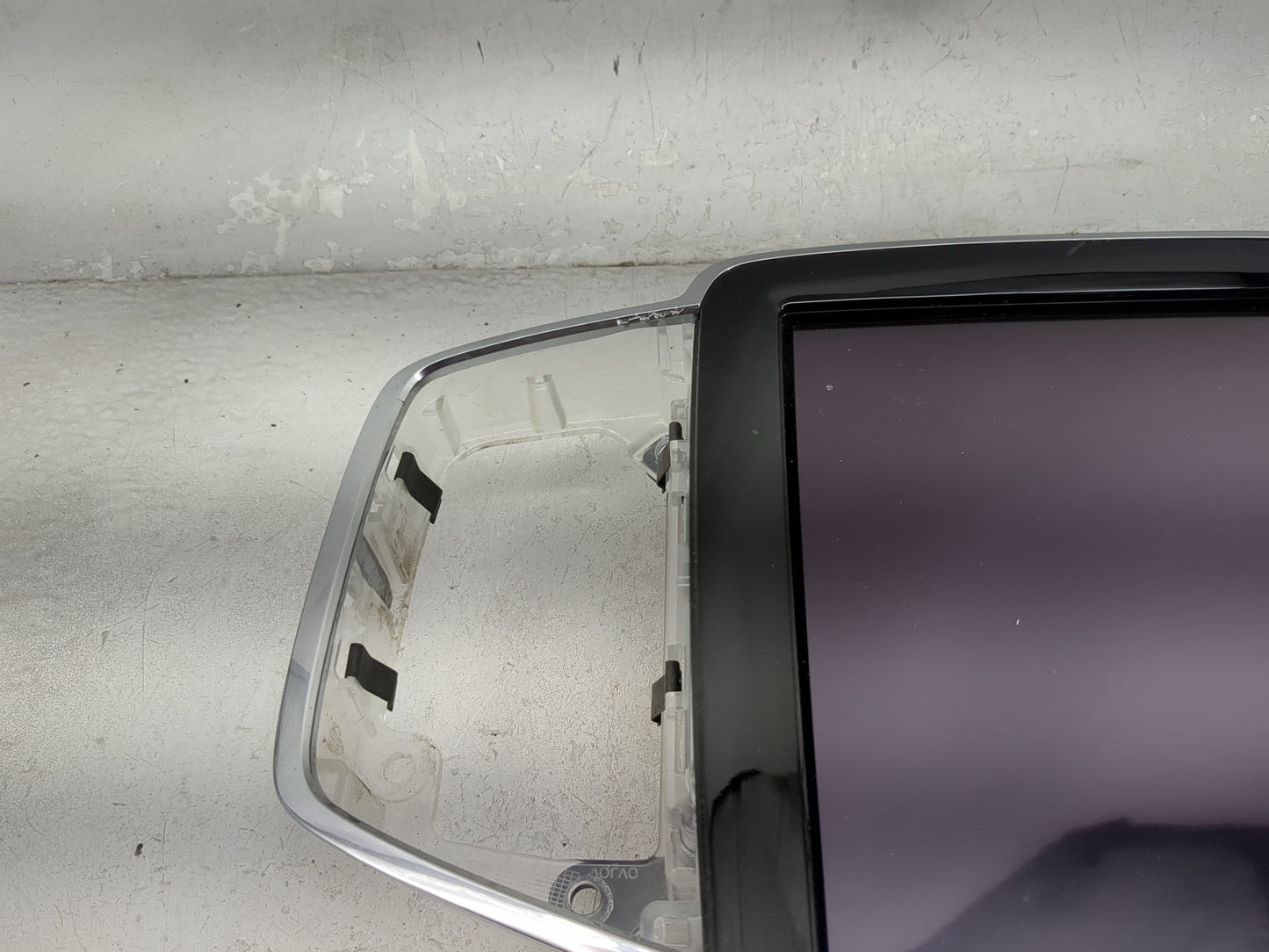 2016-2018 Volvo Xc90 Information Display Screen - Oemusedautoparts1.com