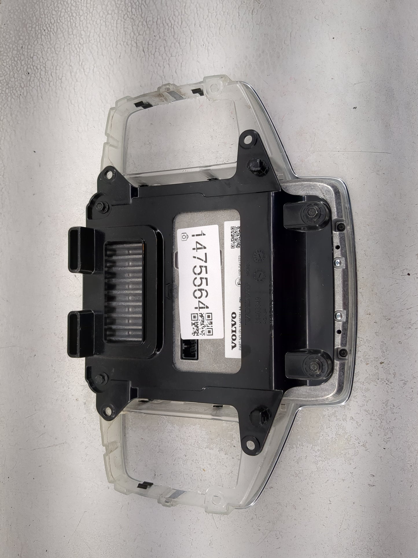 2016-2018 Volvo Xc90 Information Display Screen - Oemusedautoparts1.com