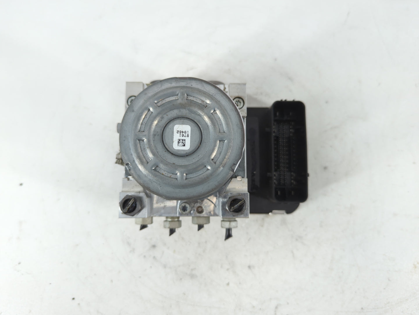 2016-2017 Volvo Xc90 ABS Pump Control Module Replacement P/N:P31680101 Fits Fits 2016 2017 OEM Used Auto Parts - Oemusedauto