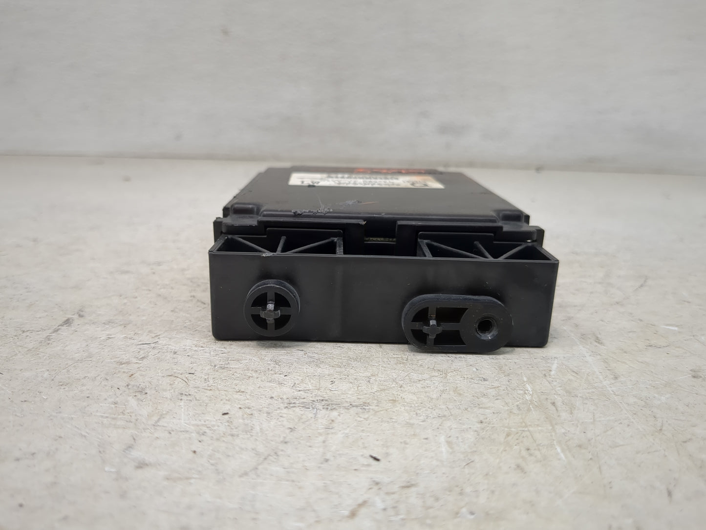 2018-2018 Infiniti Qx60 Temperature Control Module 277609nc2a 1468150 - Oemusedautoparts1.com
