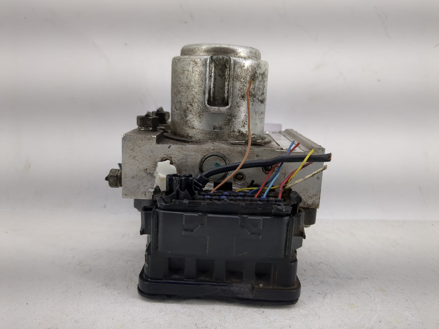 2016-2018 Acura Ilx ABS Pump Control Module Replacement Fits Fits 2016 2017 2018 OEM Used Auto Parts - Oemusedautoparts1.com