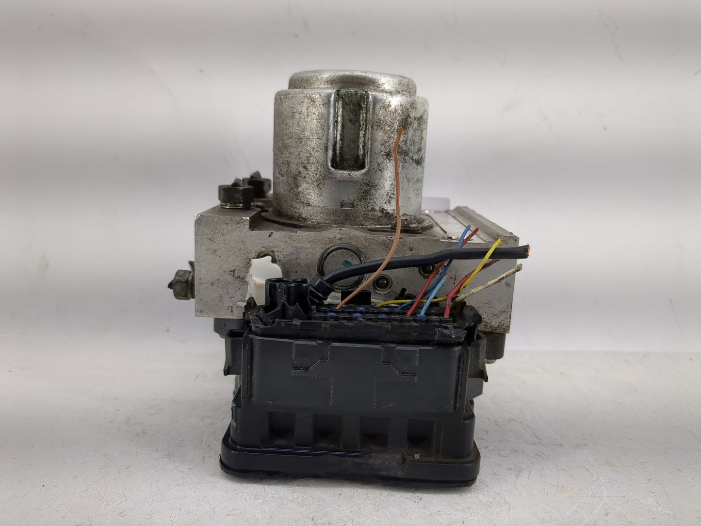 2016-2018 Acura Ilx ABS Pump Control Module Replacement Fits Fits 2016 2017 2018 OEM Used Auto Parts - Oemusedautoparts1.com