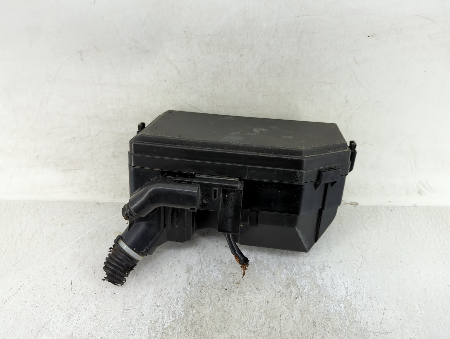 2016-2018 Acura Ilx Fusebox Fuse Box Panel Relay Module P/N:TV9 A010 Fits Fits 2016 2017 2018 OEM Used Auto Parts - Oemuseda