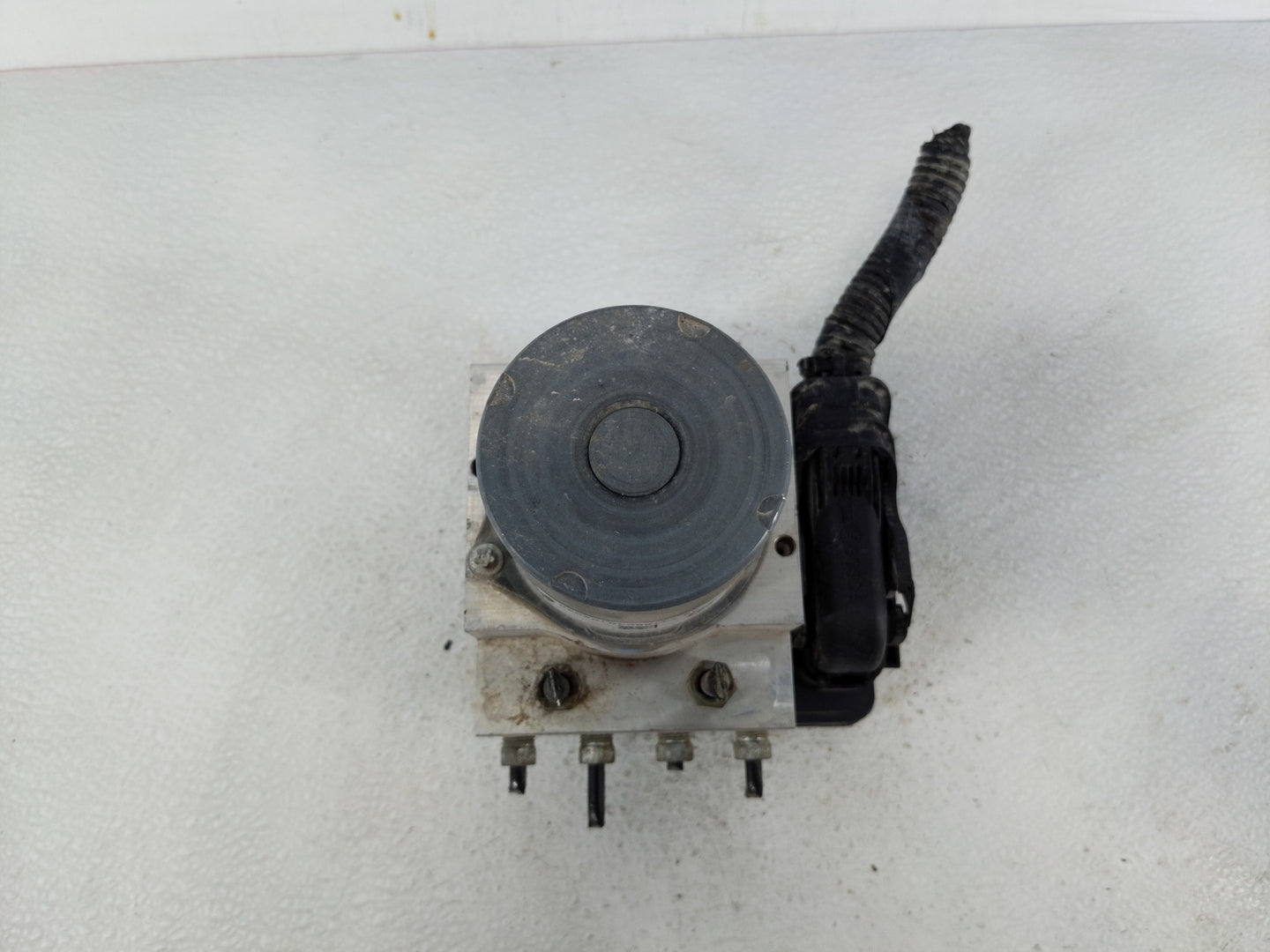 2017-2019 Acura Mdx ABS Pump Control Module Replacement P/N:57110-TZCA310-M1 Fits Fits 2017 2018 2019 OEM Used Auto Parts - 