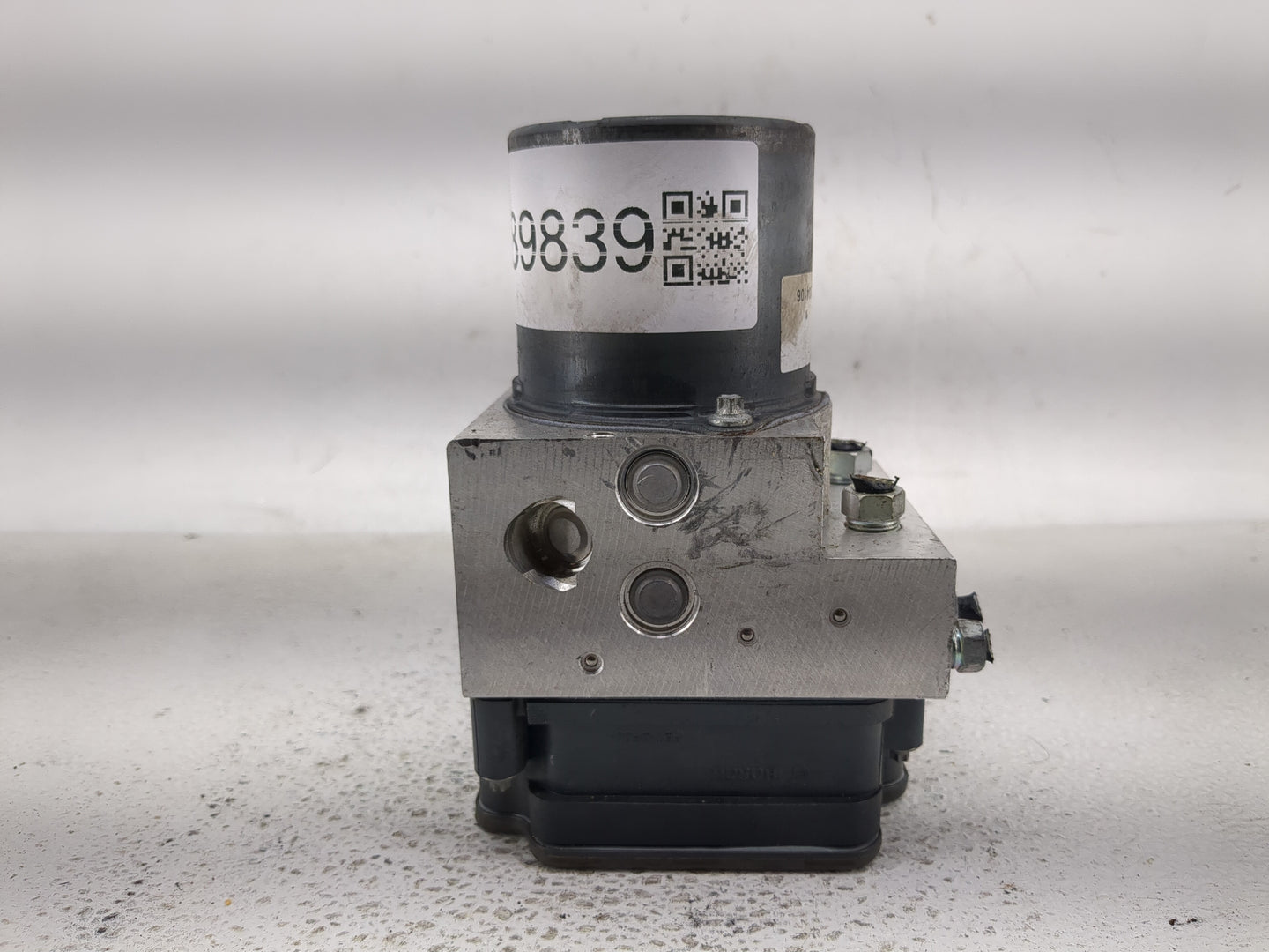 2017-2019 Acura Mdx ABS Pump Control Module Replacement Fits Fits 2017 2018 2019 OEM Used Auto Parts - Oemusedautoparts1.com