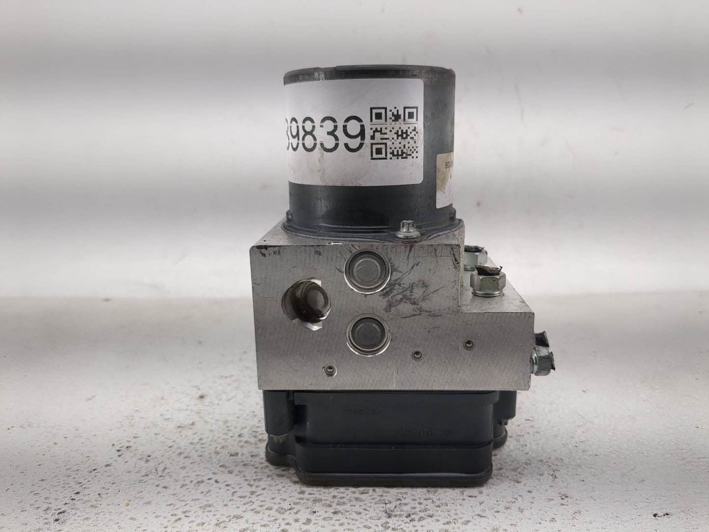 2017-2019 Acura Mdx ABS Pump Control Module Replacement Fits Fits 2017 2018 2019 OEM Used Auto Parts - Oemusedautoparts1.com