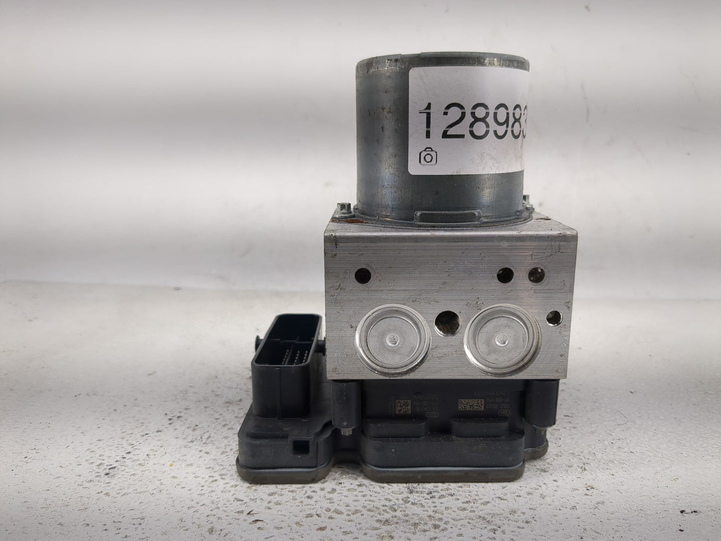 2017-2019 Acura Mdx ABS Pump Control Module Replacement Fits Fits 2017 2018 2019 OEM Used Auto Parts - Oemusedautoparts1.com