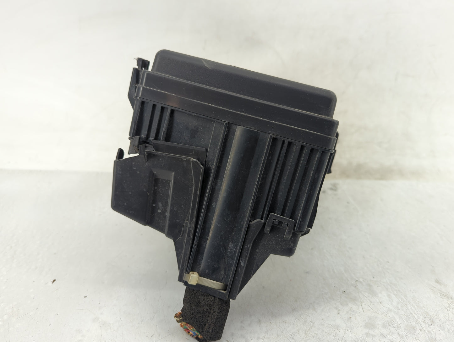 2017-2018 Acura Mdx Fusebox Fuse Box Panel Relay Module Fits Fits 2017 2018 OEM Used Auto Parts - Oemusedautoparts1.com