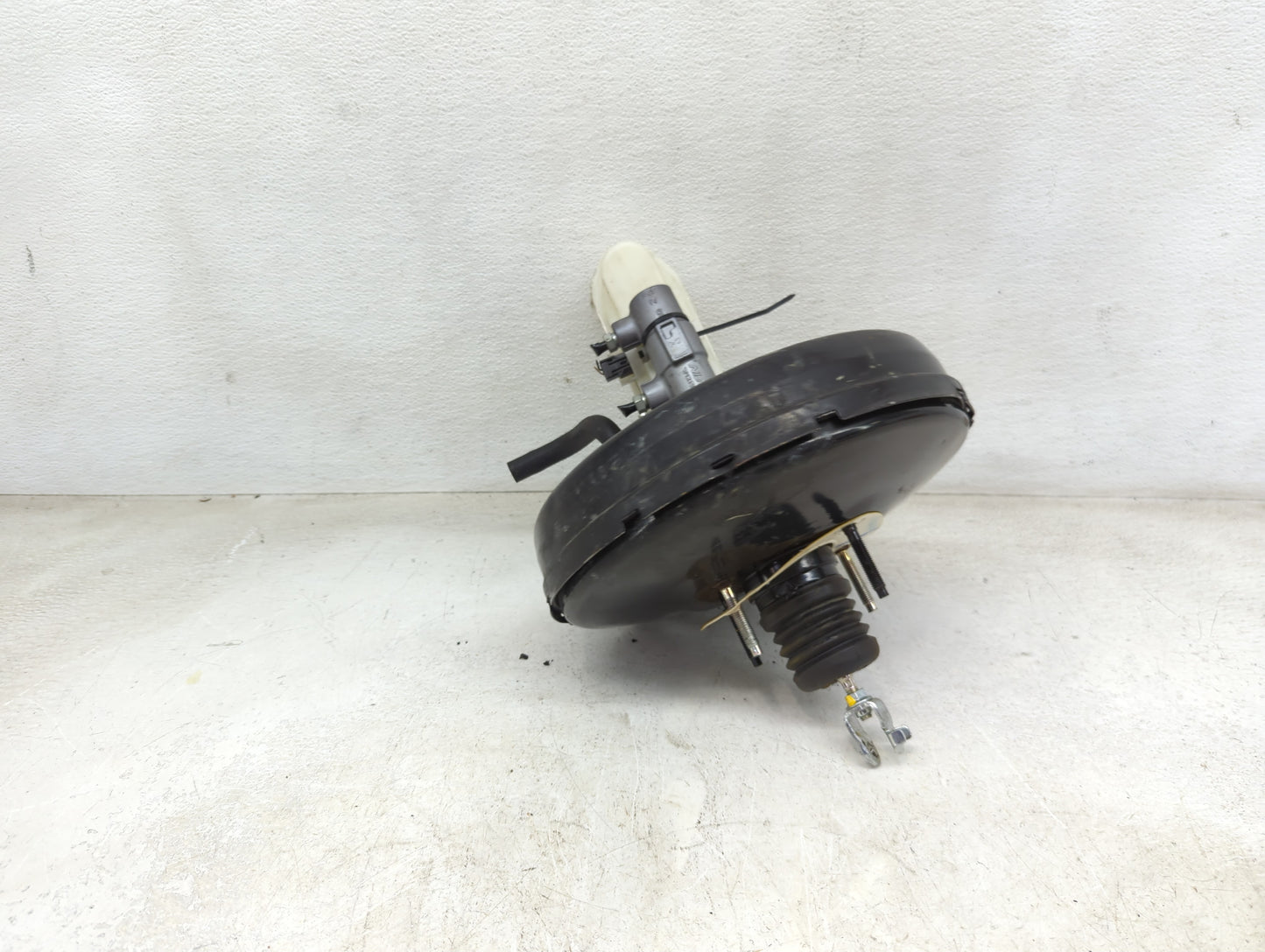 2014-2020 Acura Mdx Power Brake Booster Oem 1450612 - Oemusedautoparts1.com