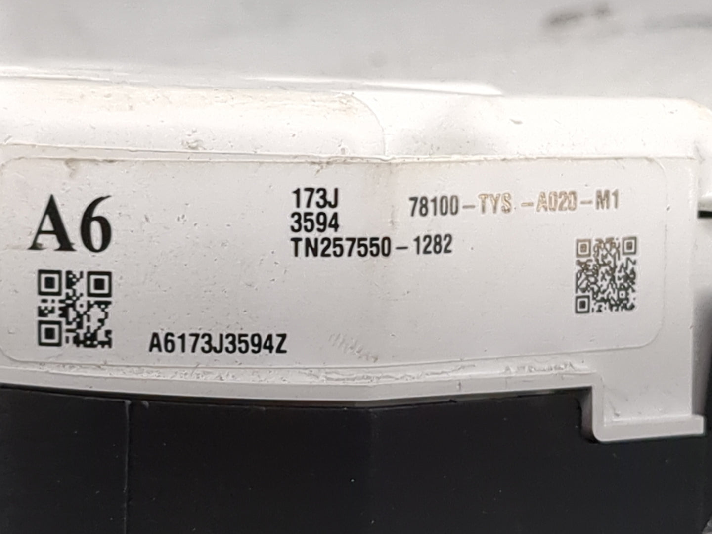 2018 Acura Mdx Instrument Cluster Speedometer Gauges P/N:78100-TYS-A020-M1 TN257550-1282, A6173J3594Z Miles: Fits OEM Used A