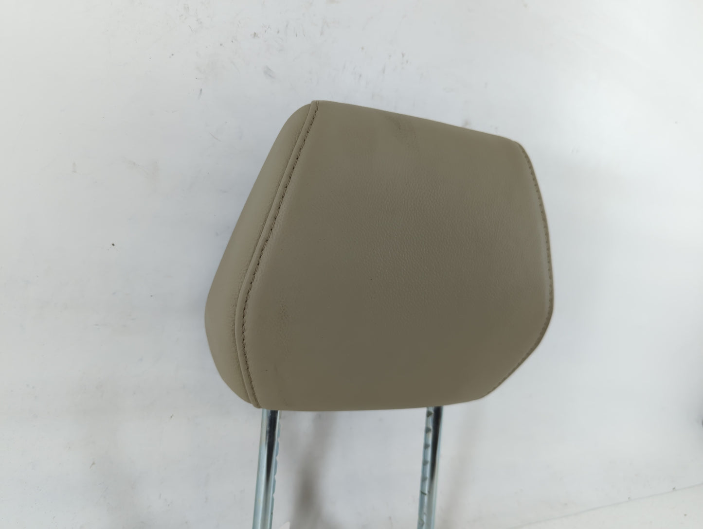2014-2019 Acura Mdx Headrest Head Rest Front Driver Passenger Seat Fits Fits 2014 2015 2016 2017 2018 2019 OEM Used Auto Par