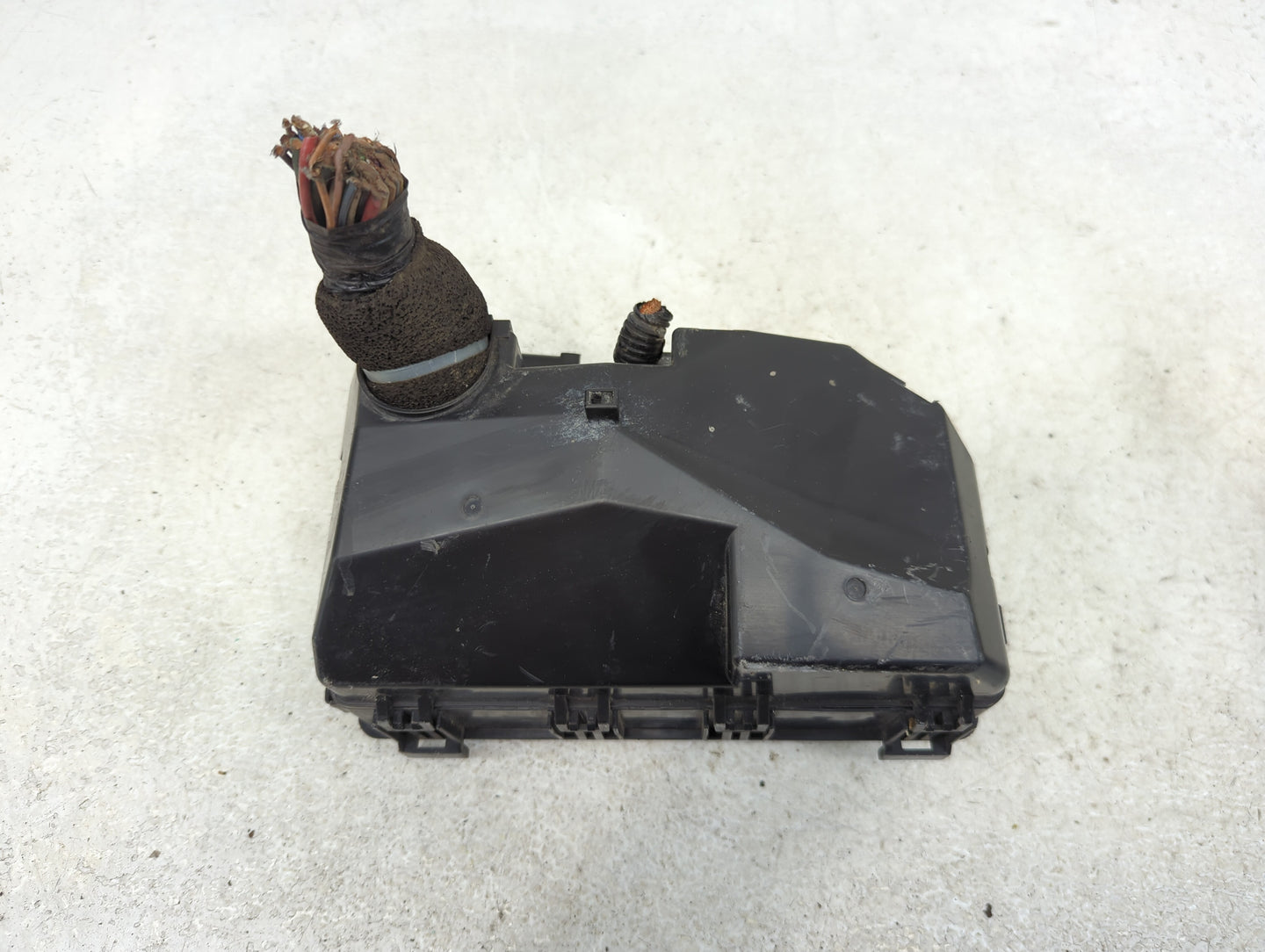 2017-2018 Acura Rdx Fusebox Fuse Box Panel Relay Module Fits Fits 2017 2018 OEM Used Auto Parts - Oemusedautoparts1.com
