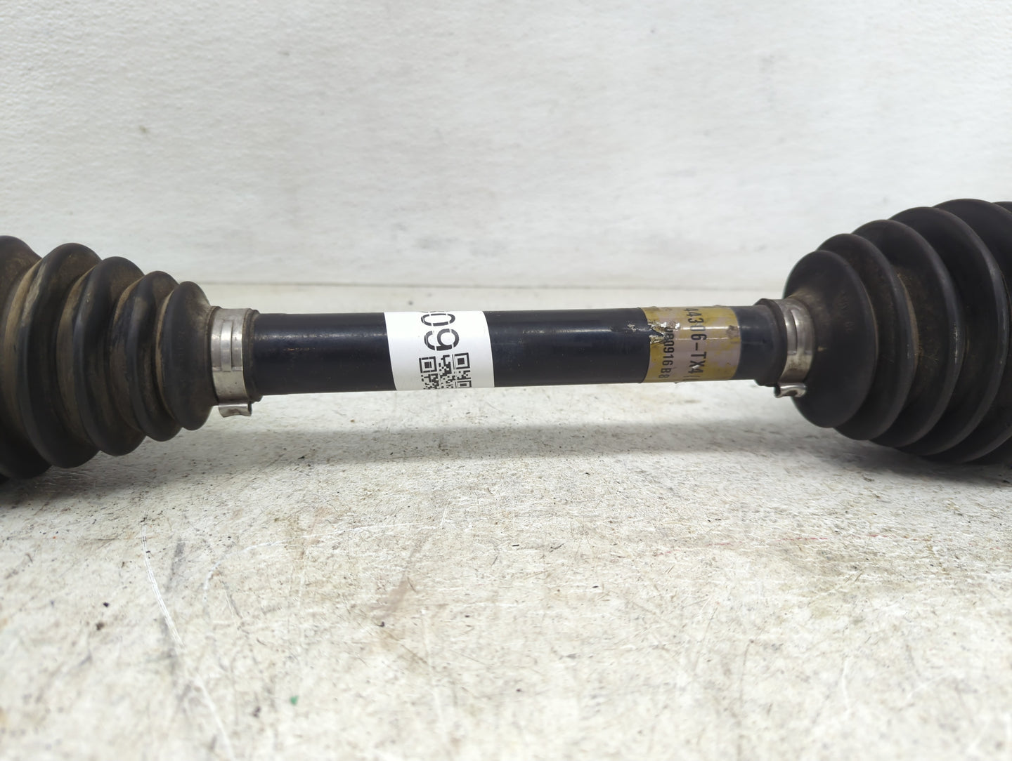 2016-2018 Acura Rdx Axle Shaft Front Driver Cv C/v - Oemusedautoparts1.com